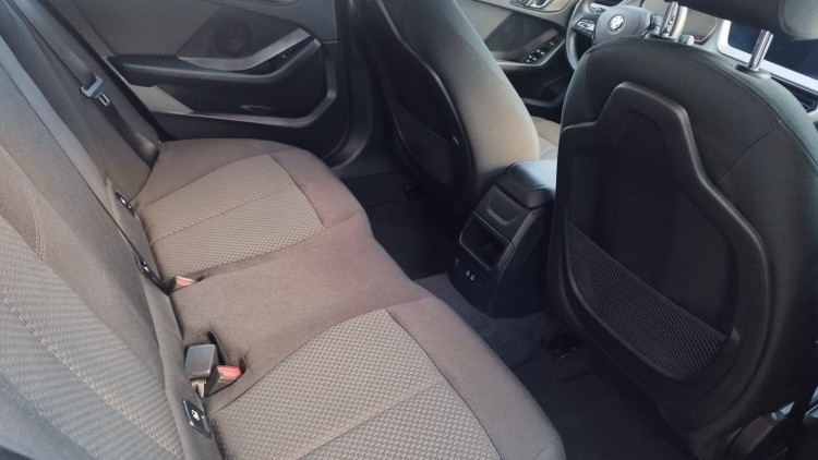 BMW S&eacute;rie 1 - 116 D CORPORATE AUTO