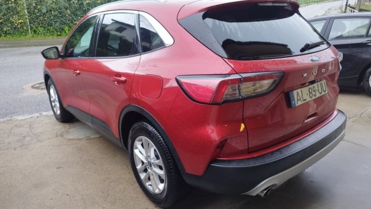 Ford kuga 1.5 TDCI TITANIUM