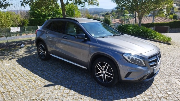 Mercedes-Benz GLA 180 1.5 D AMG