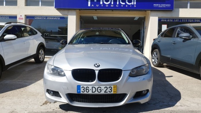 BMW S&eacute;rie 3 - 320 2.0 E92 COUP&Eacute;