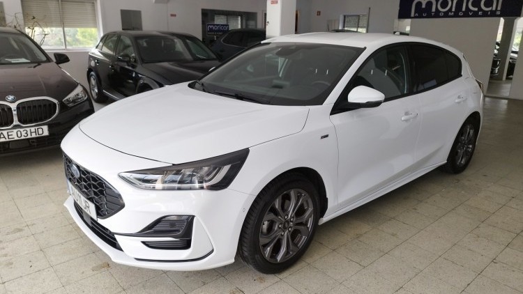 Ford Focus 1.0 ecoboost mhev st-line
