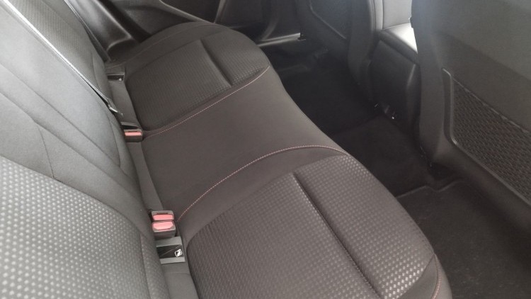 Ford Focus 1.0 ecoboost mhev st-line