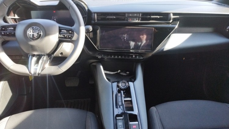 Alfa Romeo alfa junior eletrica ELETTRICA