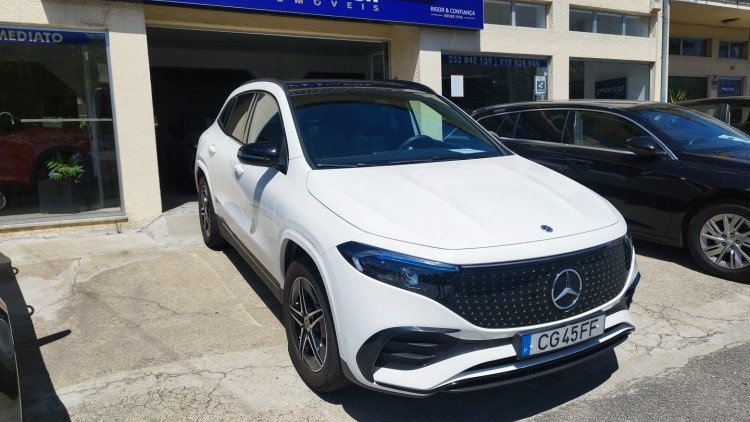 Mercedes-Benz EQA 250+ AMG NIGHT