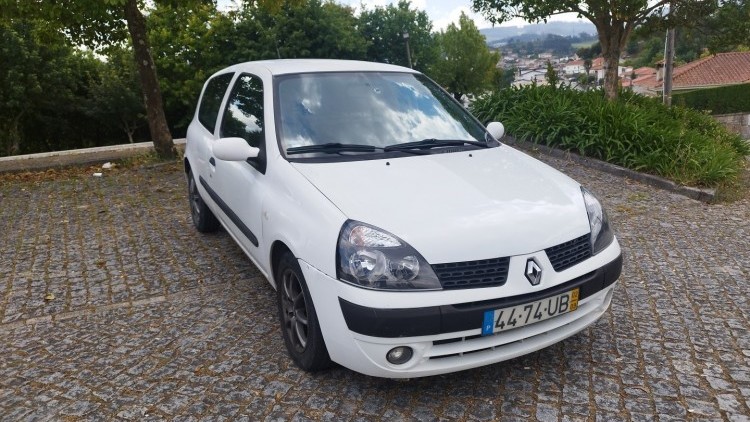 Renault Clio van