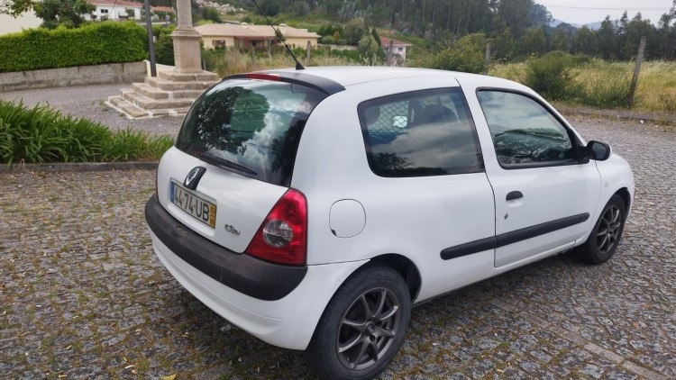 Renault Clio van