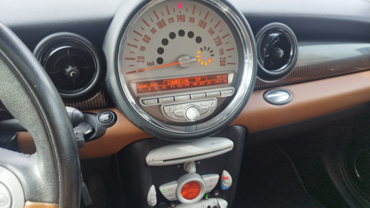 Mini Cooper 1.6 D MAYFAIR