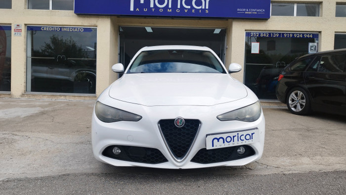 Alfa Romeo Giulia 2.2 D AUTO