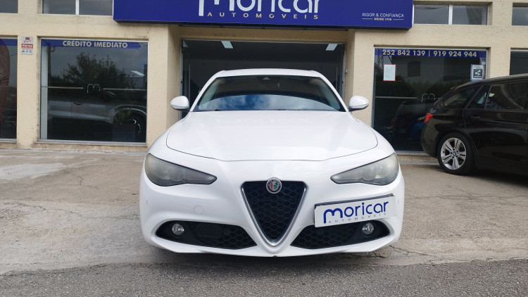 Alfa Romeo Giulia 2.2 D AUTO