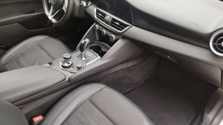Alfa Romeo Giulia 2.2 D AUTO