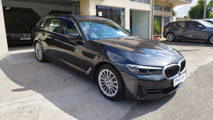 BMW S&eacute;rie 5 - 530 2.0 e-plugin-hybrid touring auto