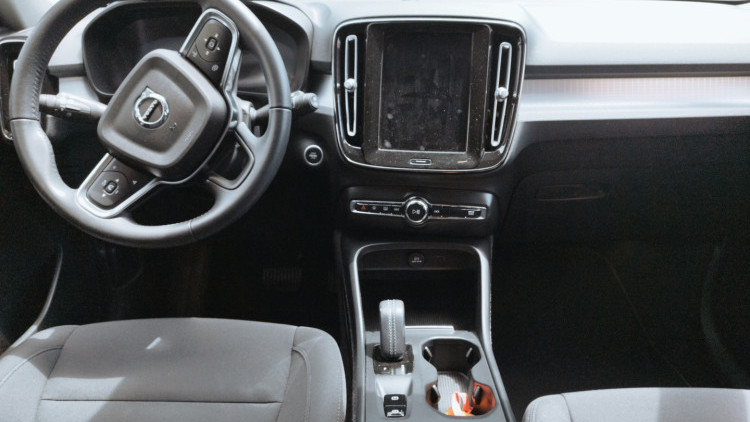 Volvo XC 40 T5 1.5 PHEV INSCRIPTION