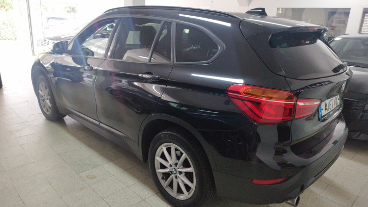 BMW S&eacute;rie X - X1 1.6 D S DRIVE AUTO