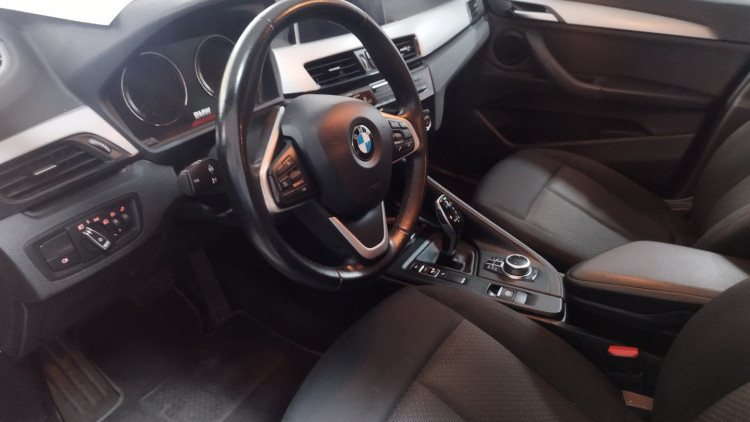 BMW S&eacute;rie X - X1 1.6 D S DRIVE AUTO