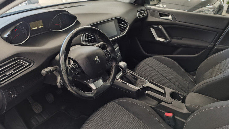 Peugeot 308 1.5 BHDIBUSINESS LINE