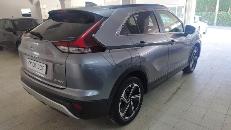 Mitsubishi Eclipse Cross 2.4 PHEV 4WD AUTO