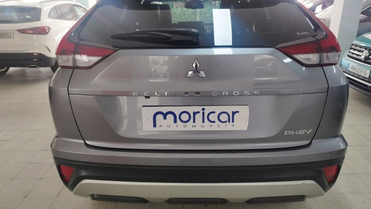 Mitsubishi Eclipse Cross 2.4 PHEV 4WD AUTO