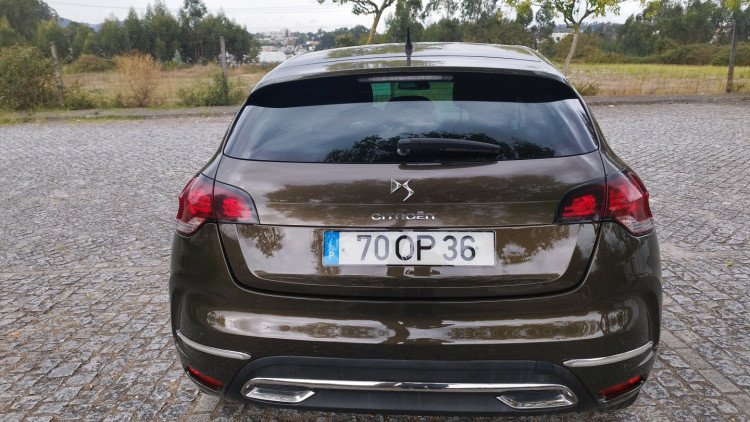 DS DS4 1.6 D S&Oacute;-CHIC