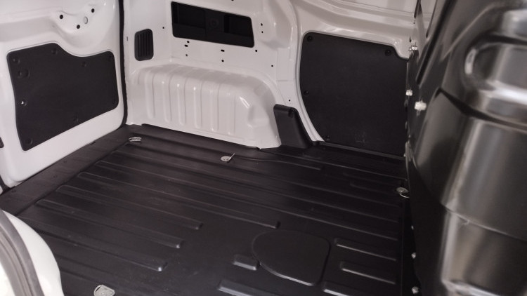 Fiat Fiorino 1.3 m-jet adventure